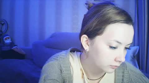 Snapshot of moodiemira chatting on March 13, 2026, 5:08 pm moodiemira online show from March 13, 2026, 5:08 pm