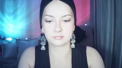 Snapshot of moodiemira chatting on March 26, 2026, 5:07 pm moodiemira online show from March 26, 2026, 5:07 pm