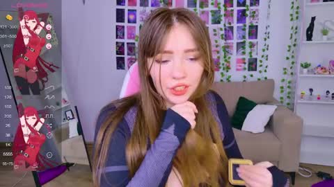 Moon  Bunny online show from April 11, 2026, 12:31 pm