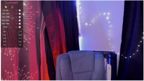 Roxy online show from February 25, 2025, 7:25 pm