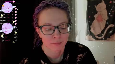 Roxy online show from October 4, 2025, 9:13 pm