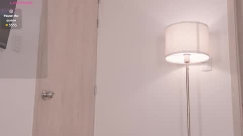 Angels online show from December 21, 2025, 11:39 am