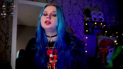 Emilia online show from February 7, 2025, 3:08 pm