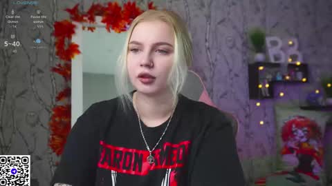 Emilia online show from October 20, 2025, 9:10 am