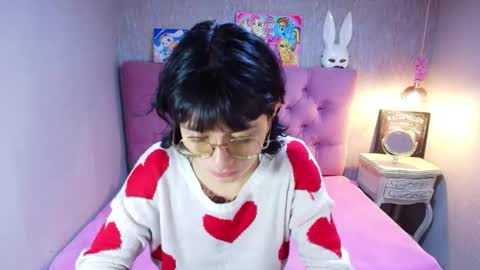 Snapshot of mooncharlotte chatting on April 26, 2026, 6:49 pm Charlotte online show from April 26, 2026, 6:49 pm