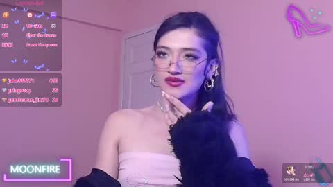 Nicky  online show from November 21, 2025, 10:52 pm