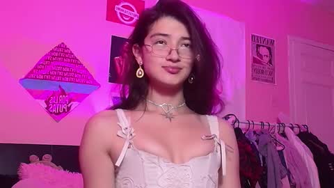 Nicky  online show from March 21, 2026, 11:19 pm