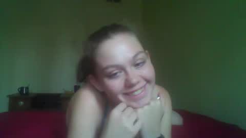 Snapshot of moongoddess16 chatting on December 11, 2024, 9:23 pm Anastasia online show from December 11, 2024, 9:23 pm