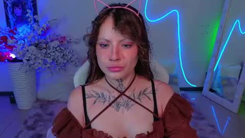 Snapshot of moonhaze_ chatting on June 26, 2026, 9:57 am Erica online show from June 26, 2026, 9:57 am