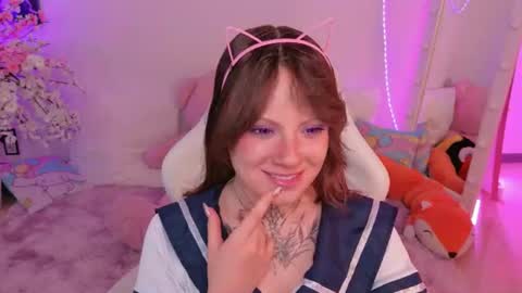 Snapshot of moonhaze_ chatting on June 28, 2026, 9:59 am Erica online show from June 28, 2026, 9:59 am