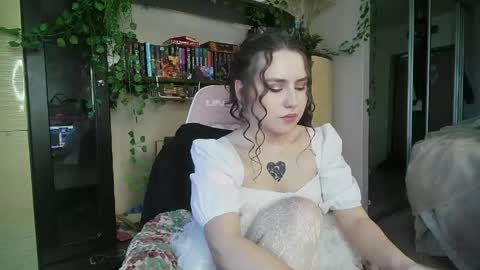 moonlight_sonataa online show from May 30, 2026, 2:47 pm