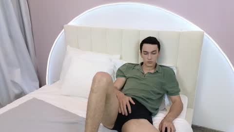 Stan online show from November 20, 2025, 1:28 am