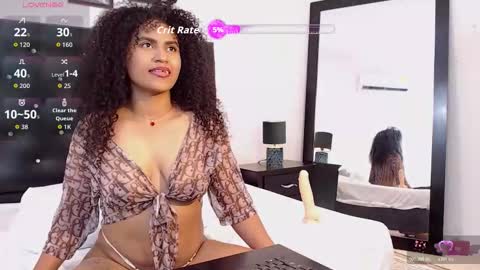 moonshadow_8 online show from December 22, 2025, 11:46 pm