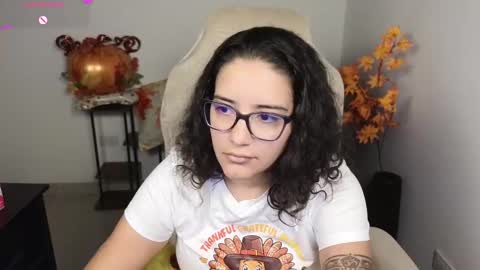 Moon Woman online show from November 28, 2025, 7:11 am