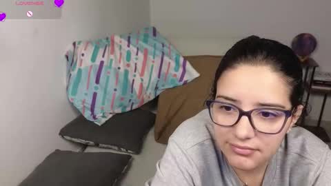 Snapshot of moonwoman_ chatting on February 4, 2026, 3:12 am Moon Woman online show from February 4, 2026, 3:12 am