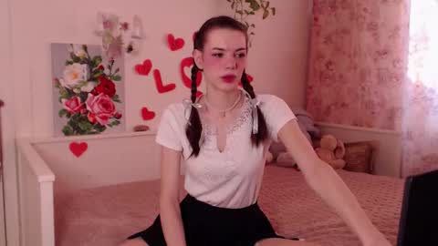 Snapshot of moore_alice chatting on February 14, 2026, 2:03 pm moore_alice online show from February 14, 2026, 2:03 pm
