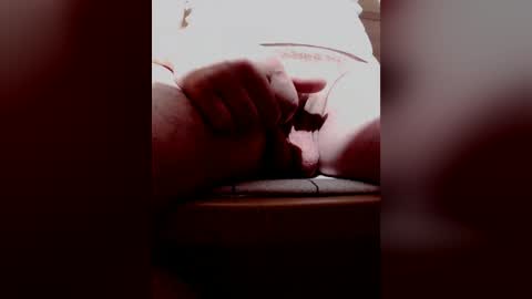 moos1 online show from April 12, 2026, 6:46 pm