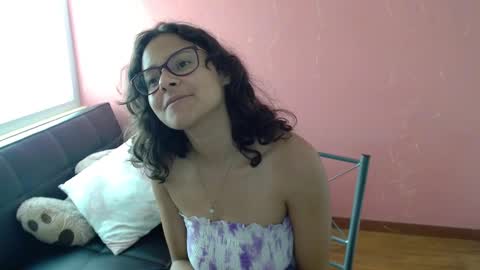 Mora Haze 3 online show from February 24, 2025, 6:47 pm