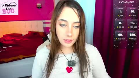 Morana Mayer online show from November 11, 2025, 8:25 am