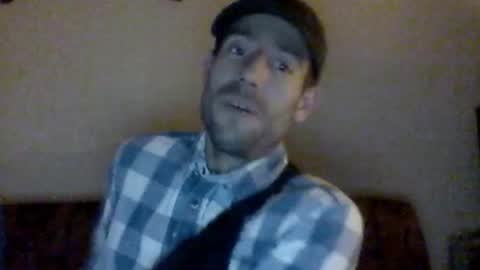 morenikoo26 online show from November 9, 2025, 4:33 am