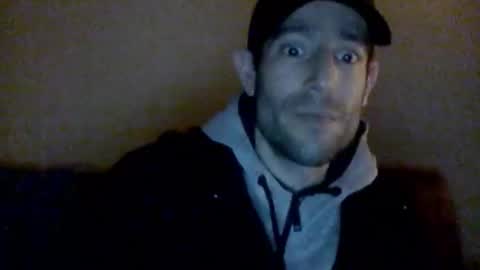 morenikoo26 online show from December 1, 2025, 9:20 pm