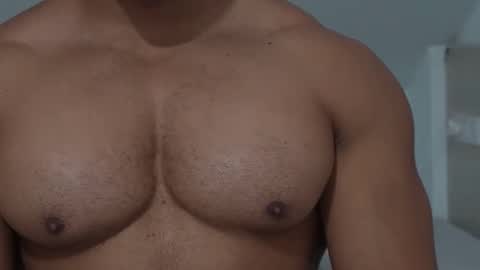 Snapshot of moreno1muscular chatting on November 28, 2025, 8:55 pm moreno1muscular online show from November 28, 2025, 8:55 pm