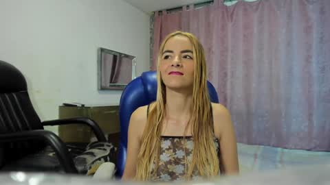 Snapshot of morgana_grace23_aws chatting on January 6, 2025, 3:09 am Morgana online show from January 6, 2025, 3:09 am
