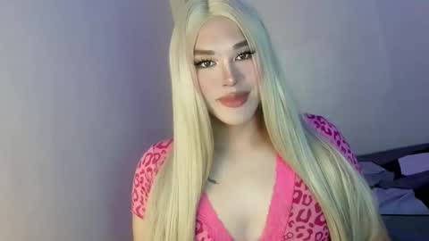 Ms. Morgana online show from May 10, 2026, 11:32 pm