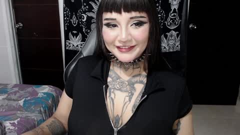 Morgan Moon online show from April 10, 2026, 5:28 pm