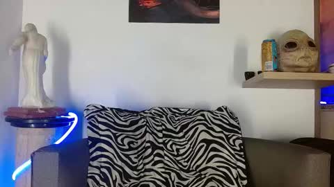 Snapshot of morgann_jones chatting on November 22, 2025, 8:35 am morgan online show from November 22, 2025, 8:35 am