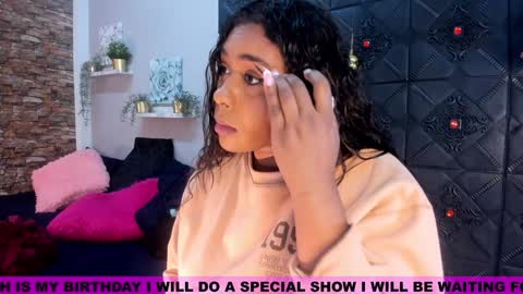 Snapshot of morochaa_fire chatting on December 25, 2024, 11:11 am Morocha  online show from December 25, 2024, 11:11 am