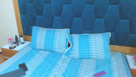 morrigan_luxus online show from November 15, 2025, 12:08 am