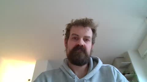 Snapshot of morritz chatting on December 3, 2025, 2:37 pm morritz online show from December 3, 2025, 2:37 pm