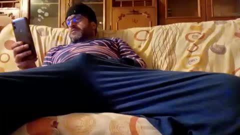 Nomadu online show from January 2, 2025, 4:02 pm