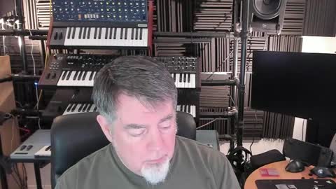 mostly_unbothered online show from June 1, 2026, 1:18 am
