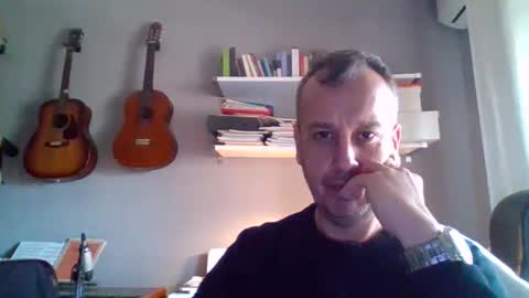 Snapshot of mot_ron79 chatting on February 25, 2026, 11:31 am mot_ron79 online show from February 25, 2026, 11:31 am