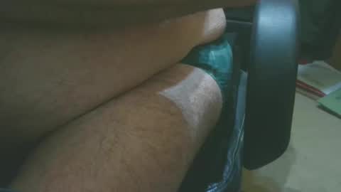 Snapshot of moth12 chatting on March 1, 2026, 9:55 am moth12 online show from March 1, 2026, 9:55 am