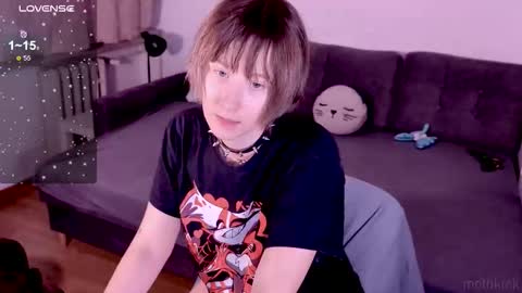 mothkink Moth  -  online show from January 14, 2026, 7:19 pm