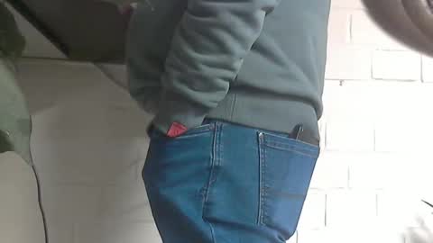 Snapshot of motofann2 chatting on January 26, 2025, 2:41 pm motofann2 online show from January 26, 2025, 2:41 pm