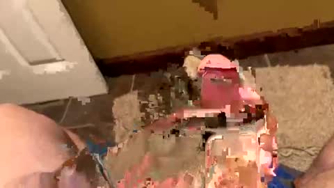 Henry online show from December 1, 2024, 10:32 pm