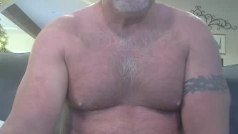 motorguy08 online show from December 11, 2024, 4:20 pm