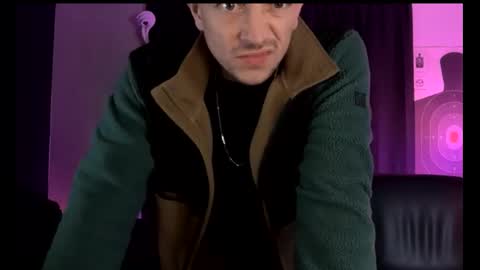 mount_vesuvius online show from December 19, 2025, 8:43 am