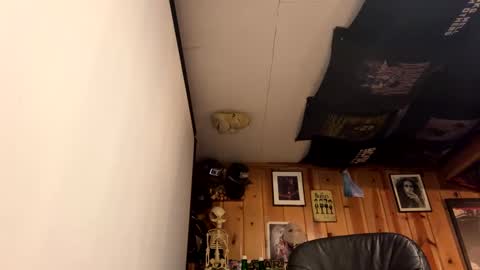 Snapshot of mountainjake chatting on March 6, 2025, 3:35 am Jake online show from March 6, 2025, 3:35 am