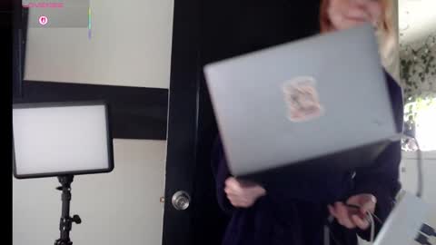 Mousie online show from October 23, 2025, 8:40 pm