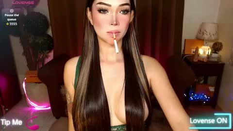 Snapshot of mouthwatering_ayesha chatting on October 27, 2025, 7:34 am mouthwatering_ayesha online show from October 27, 2025, 7:34 am