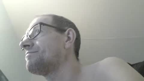 Frederik online show from February 4, 2025, 1:06 pm