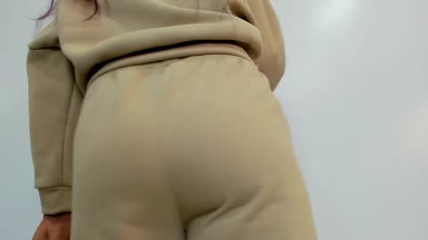 moxa hot online show from December 31, 2024, 1:41 pm