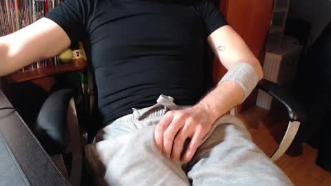 mpmimp online show from January 12, 2025, 5:01 pm