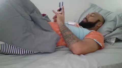 Mr8 online show from January 6, 2025, 9:11 pm