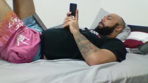 Mr8 online show from January 9, 2025, 5:13 am